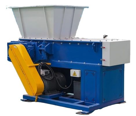 5 100 kg/h παραγωγική ικανότητα μονοάξονας πλαστικός θραυστήρας για υφάσματα