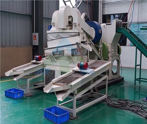 300-500kg/h χωρητικότητα Στρίφτης χαλκού για απορριμμένα ηλεκτρικά καλώδια