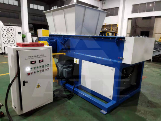 2850kg Single Shaft Waste Cardboard Shredder για ξύλο πλαστικό μέταλλο στην Ινδία