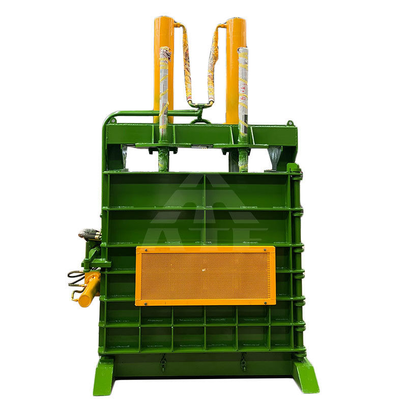 650 KG χωρητικότητα πλαστική σακούλα μπουκάλι κονσέρβες απορριμμάτων συσκευή συσκευασίας για τον πελάτη Bale πυκνότητα